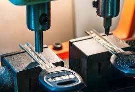 KEY CUTTING